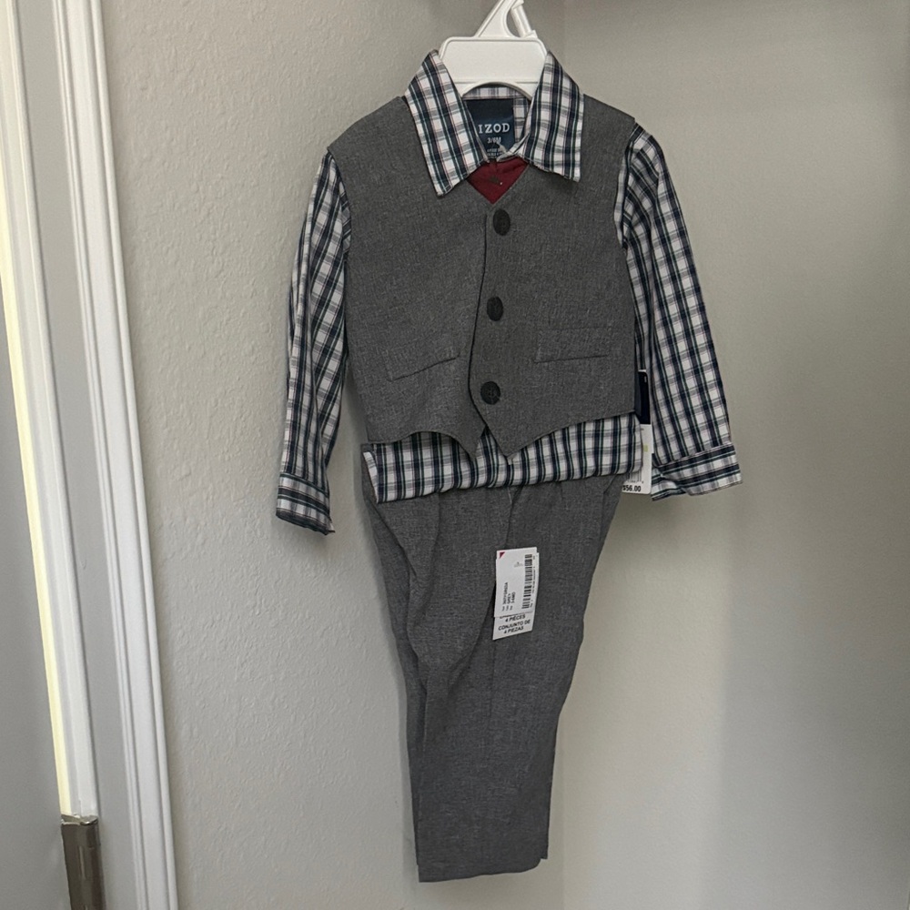 Izod Gray Vest and Pants with Plaid Shirt Set